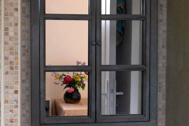 Gîte pour 2 personnes, avec terrasse et jardin à Saint-Léon-sur-Vézère - 2