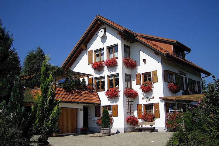 Ferienwohnung für 6 Personen, mit Sauna und Garten