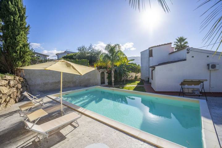 Ferienwohnung für 6 Personen, mit Garten und Pool in Faro Capo Vaticano - 2