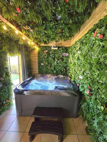 Cottage pour 4 personnes, avec jardin ainsi que vue et piscine à Vieille-Toulouse