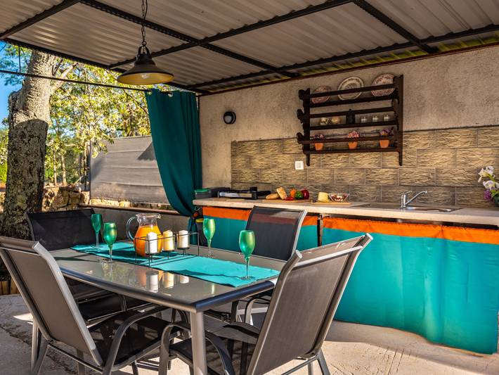 Ferienhaus für 3 Personen, mit Terrasse und Garten in Zentralistrien - 2