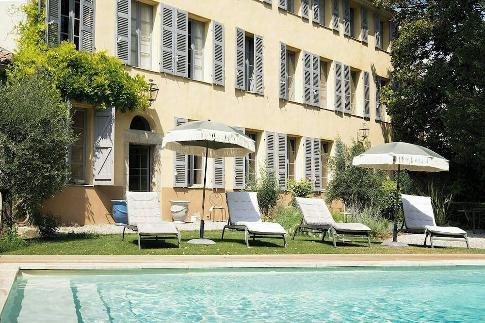 Historique maison au cœur de la Provence verte in Brignoles, Région de Brignoles