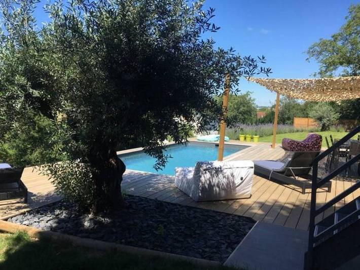 Gîte pour 10 personnes, avec jardin et terrasse à Vichy - 3