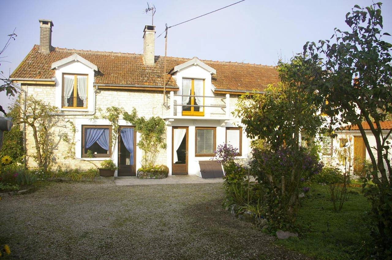Double Room in Longchamp-sur-Aujon, Aube