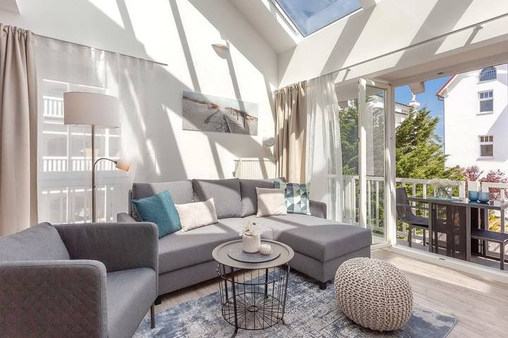 Ferienwohnung für 6 Personen, mit Balkon in Binz - 2