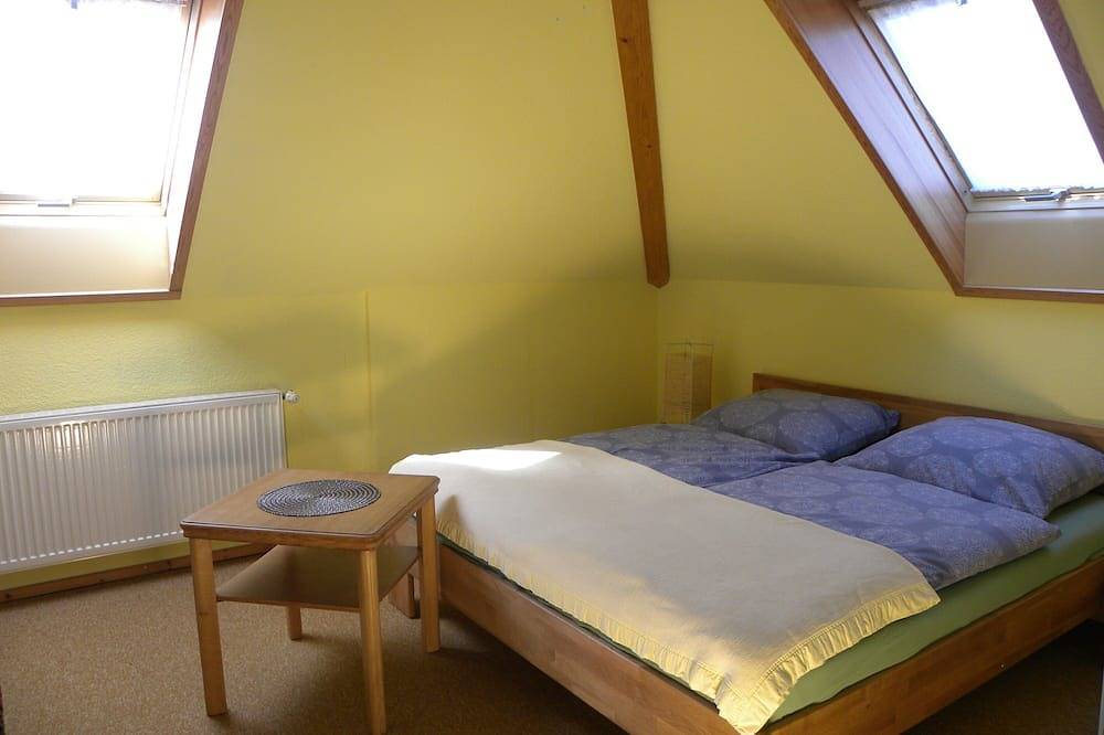 Ganze Wohnung, Gemütliche Ferienwohnung am Rande der Schorfheide in Finowfurt, Schorfheide