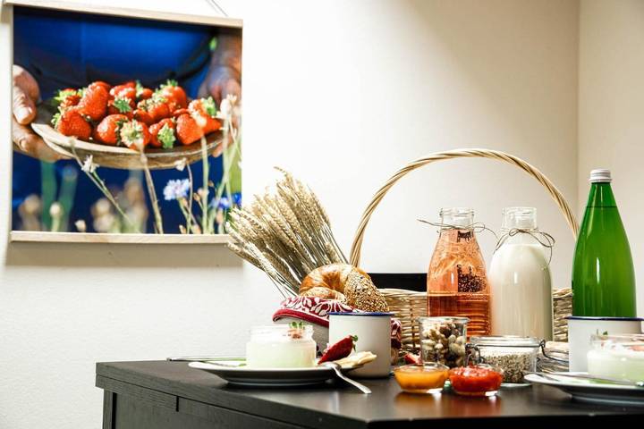Entire apartment, Apartment 'Töllhof Apartments and Farm - Leo' with Mountain View and Wi-Fi in Raas, Natz-Schabs
