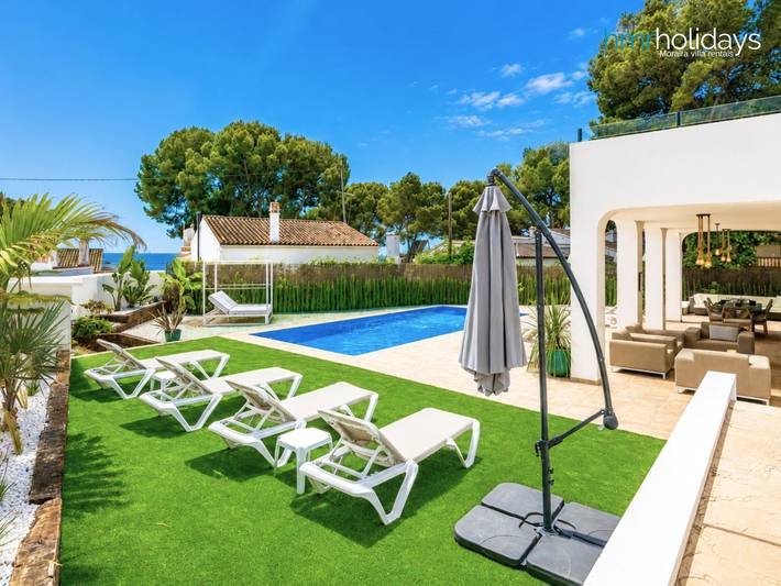 Villa Milana in Platja de les Platgetes (Moraira), Teulada (Spain)