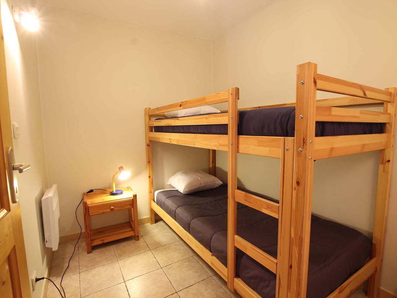 Appartement entier, Bel appartement lumineux 54m², 3 pièces, 6 pers., coeur de Montgenèvre, animaux acceptés, balcon. in Montgenèvre, Région de Briançon