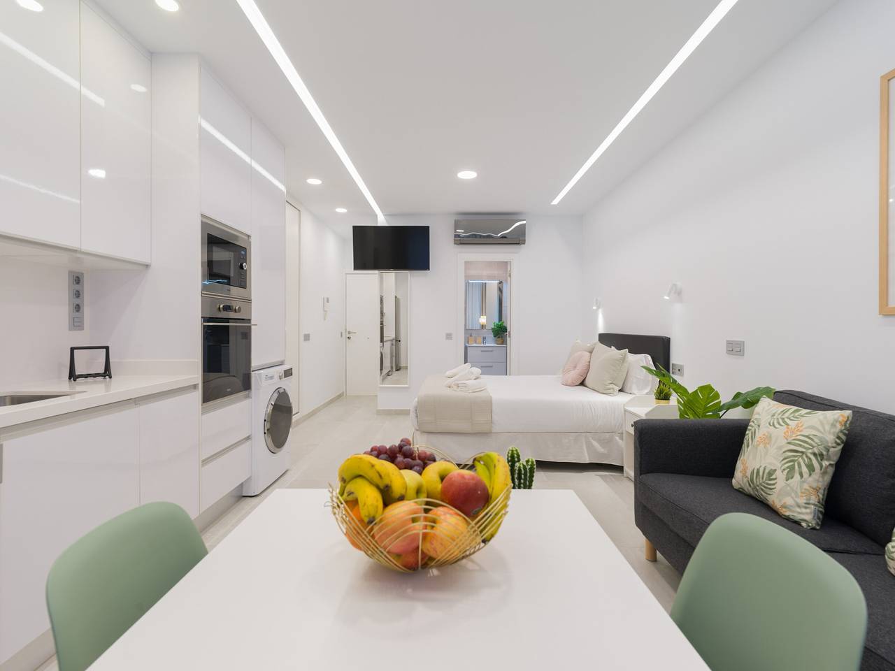 Studio entier, Charmant appartement moderne à Las Canteras pour 2 pers. in Las Palmas de Gran Canaria Centre, Las Palmas de Gran Canaria