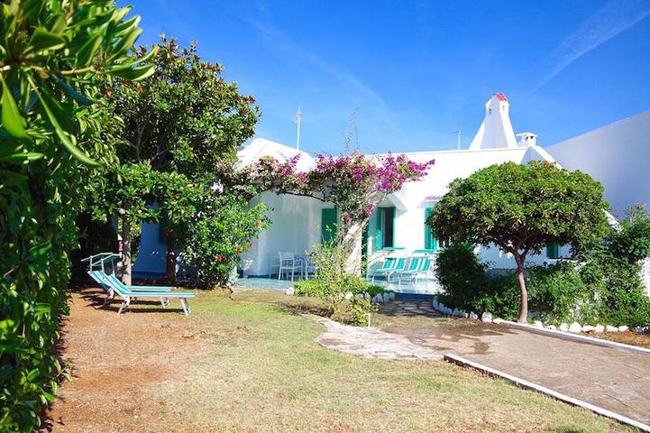 Casa vacanza per 6 persone, con giardino e balcone in Villanova