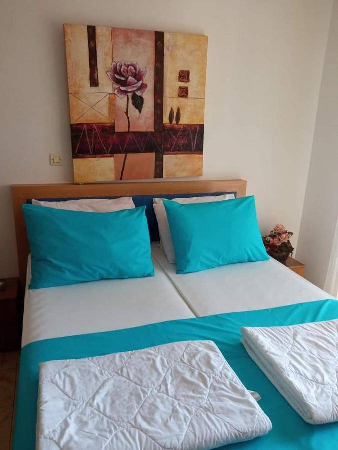 Entire apartment, Villa N in Budva, Opština Budva