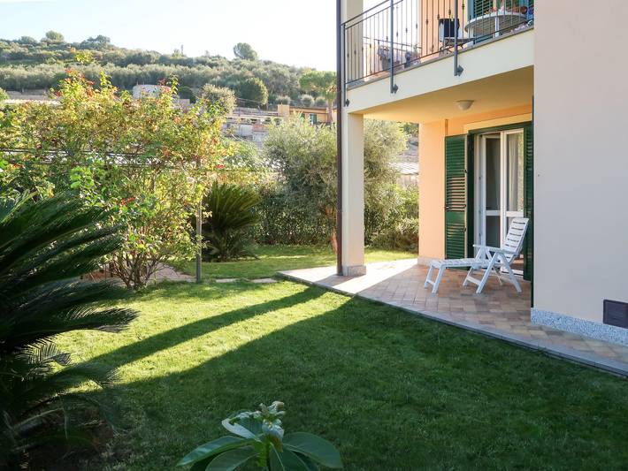 Apartamento de vacaciones para 4 personas, con jardín y terraza - 1
