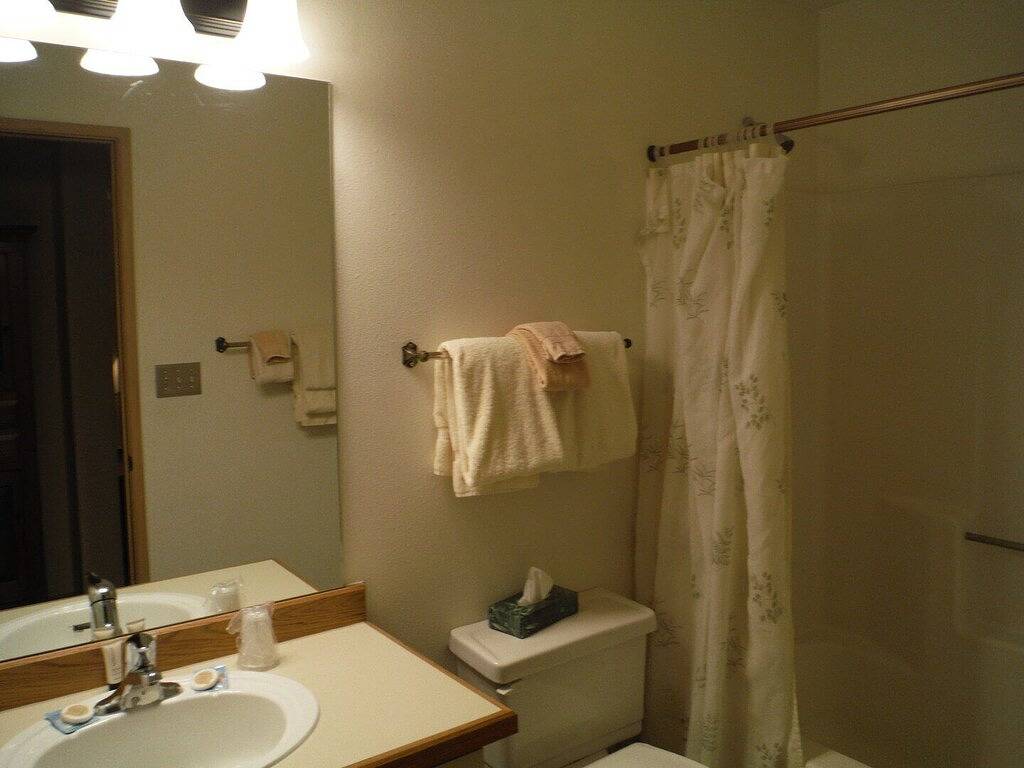 Ganze Wohnung, Gut ausgestattete 1-Schlafzimmer, 1-Bad Wohnung in Glacier-Nationalpark