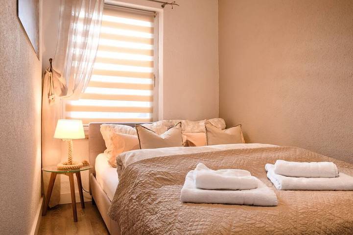 Ferienhaus für 3 Personen, mit Terrasse und Garten sowie Sauna am Hainer See - 2