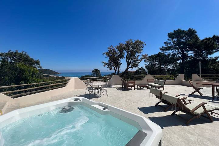 Location de vacances pour 6 personnes, avec jardin, adapté aux familles dans Plage De L Ovu Santu - 4