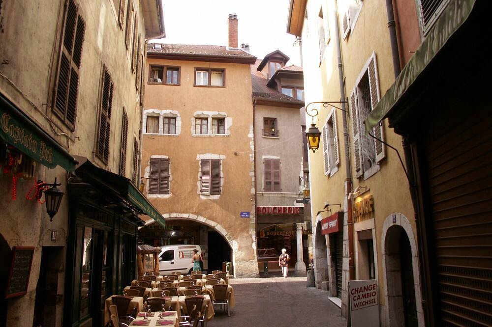 Appartement entier, Studio 2 personnes avec parking Annecy in Cran-Gevrier, Annecy (commune)