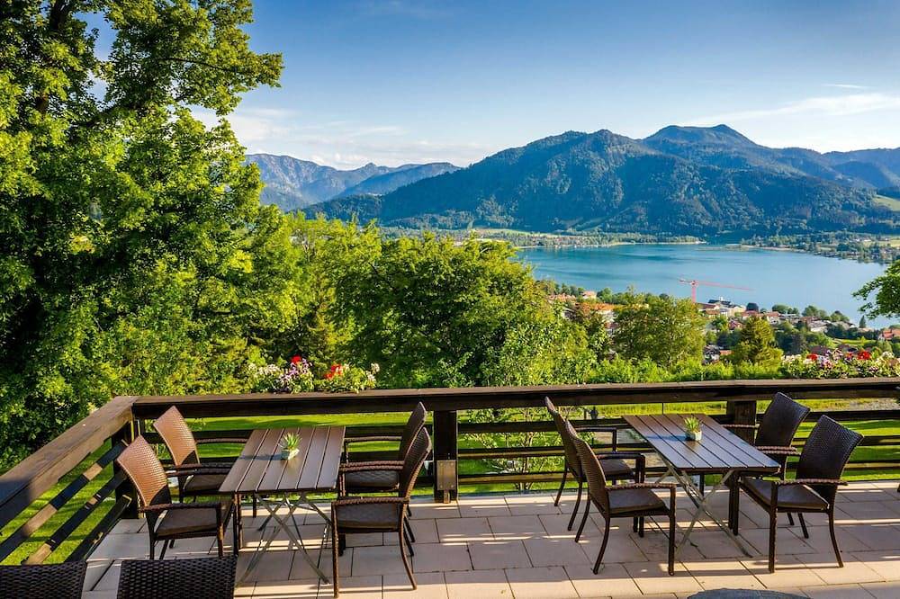 Senior Suite De Luxe - Einzelnutzung - Der Westerhof - Hotel in Tegernsee in Alpine Region of Tegernsee and Schliersee