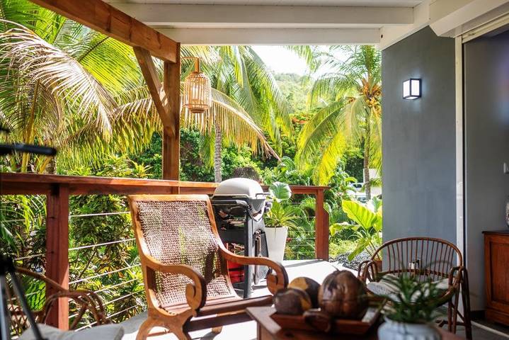 Gîte pour 4 personnes, avec jardin ainsi que jacuzzi et terrasse à Les Trois-Îlets - 2