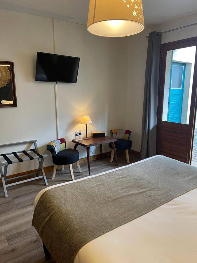 Hôtel pour 2 personnes, avec vue et jardin à Beauvezer - 2