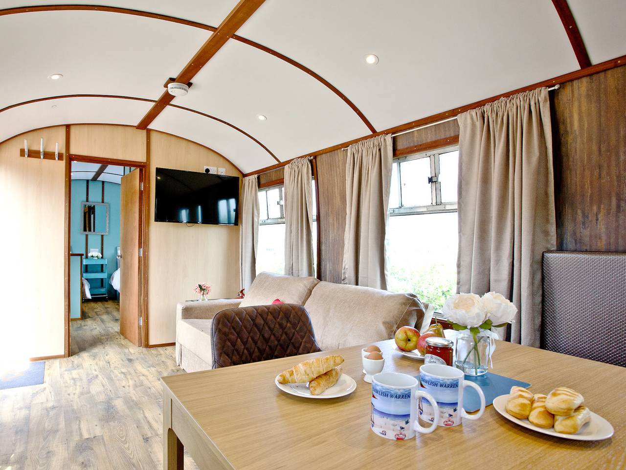 Brunel Boutique Railway Carriage 5 in Dawlish Warren, Dawlish