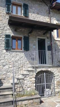 Gîte pour 4 personnes, avec Balcon et Terrasse ainsi que Jardin et Vue