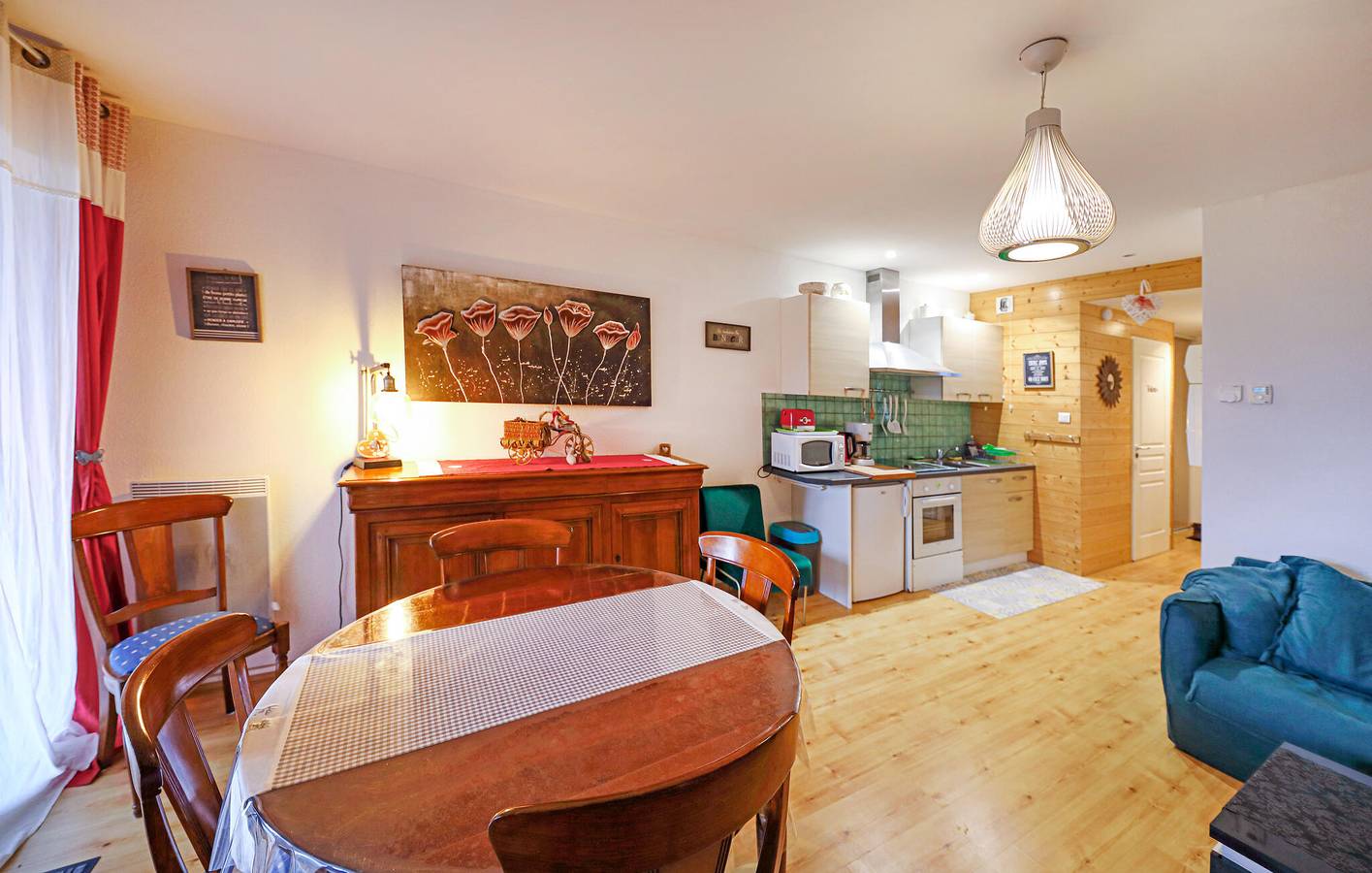 Ganze Ferienwohnung, Apartment mit Terrasse am See, Parkplatz, Fernseher und Kaffeemaschine in Gérardmer-See, Gérardmer