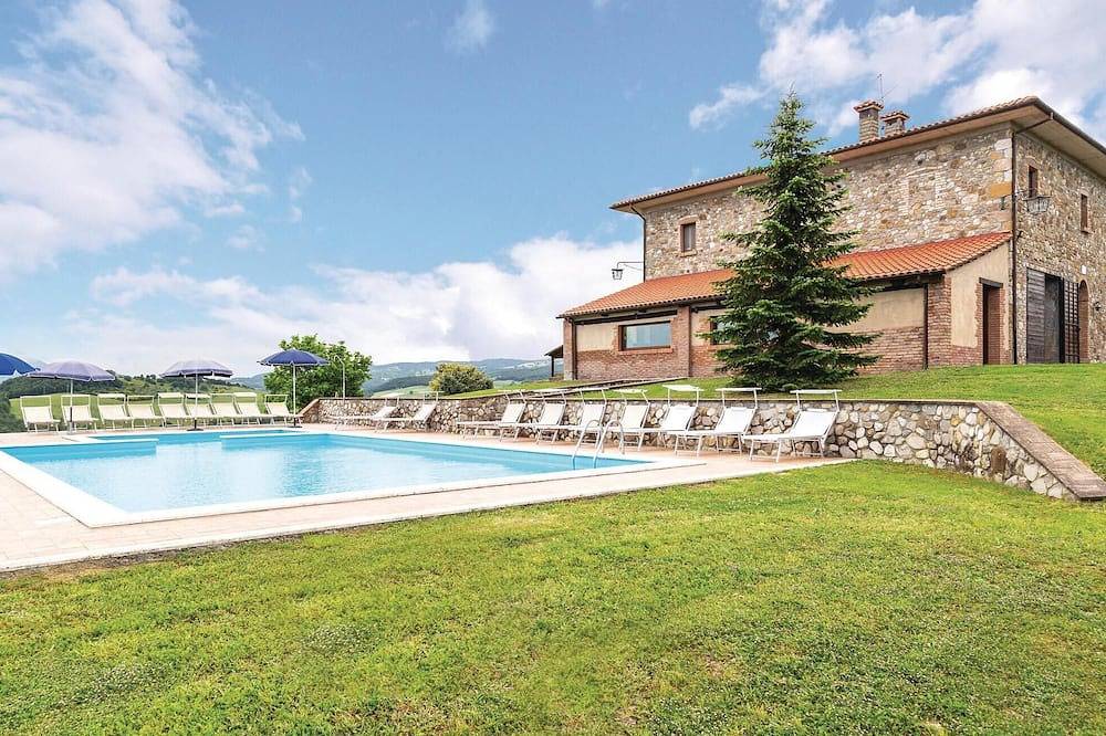 Stunning home in Acquapendente Vt in Acquapendente, Parco di Monte Peglia e Selva di Meana