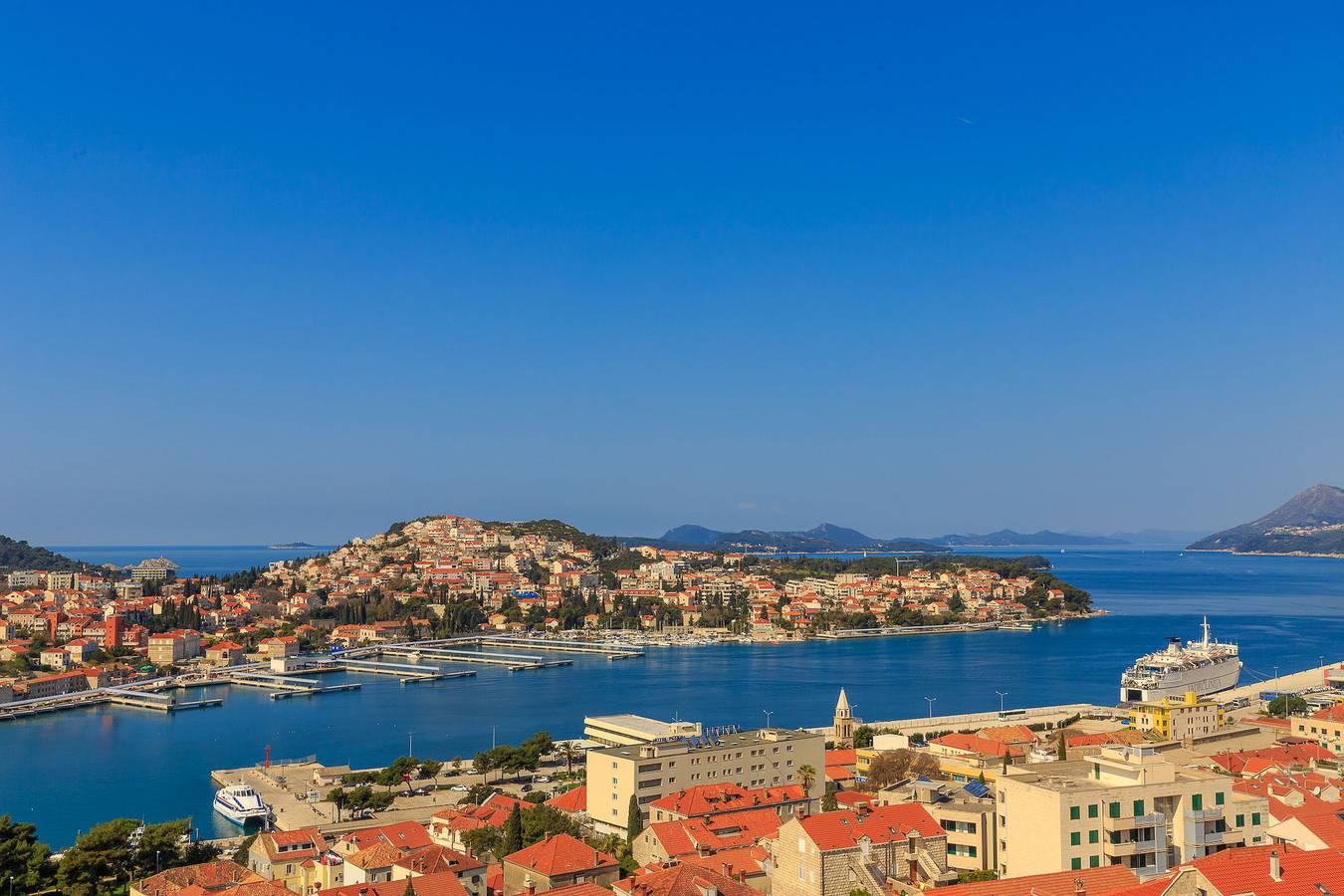 Appartamento intero, Skyscraper Apartment- Free parking included in Dubrovnik, Grad Dubrovnik