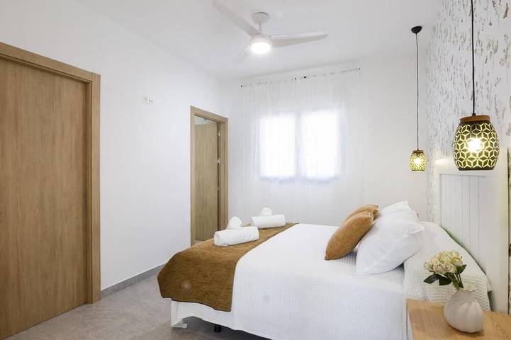 Vivienda exclusiva con piscina, hidromasaje y barbacoa in Dúrcal, Cordillera Penibética