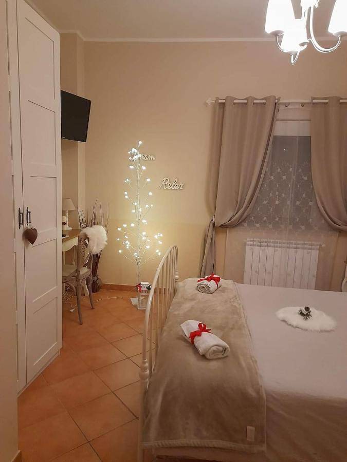 Superior Queen Room in Monte Porzio Catone, Castelli Romani
