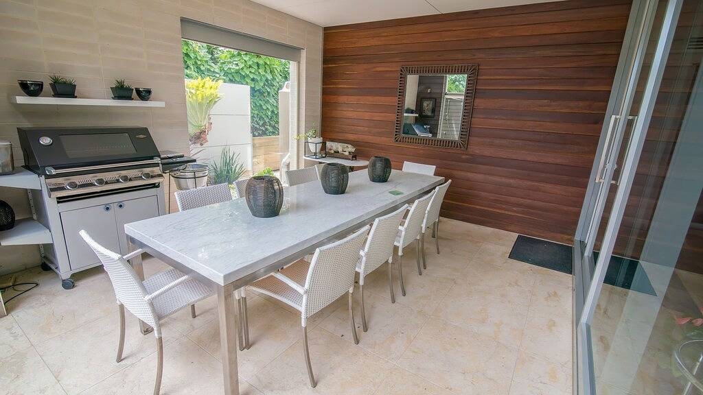 Ganze Wohnung, Strandhaus Glückseligkeit - am Meer in McCrae, Mornington Peninsula