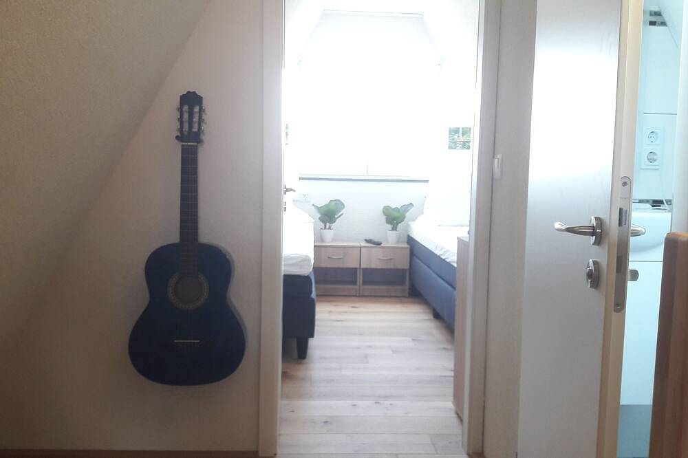 Ferienhaus 'Dem Himmel so nah' mit 5 Schlafzimmern, 2 Badezimmer, 3xwc, Garten in Reichshof, Oberbergischer Kreis