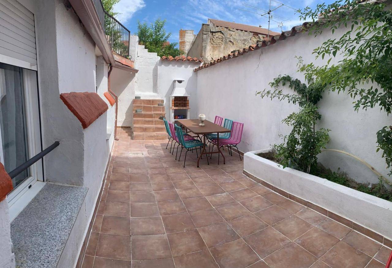 Three-Bedroom House in Arévalo , Provincia de Ávila