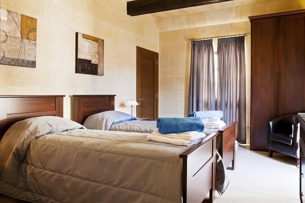 Serkuzan Maison de 3 chambres - Situé dans un cadre exquis, rural et privé in Xaghra, Gozo
