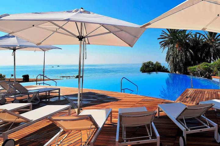 Holiday apartment for 4 people, with terrace and hot tub as well as pool - 1