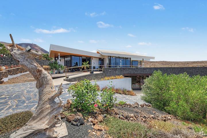 Ferienwohnung für 2 Personen, mit Garten und Seeblick auf Lanzarote