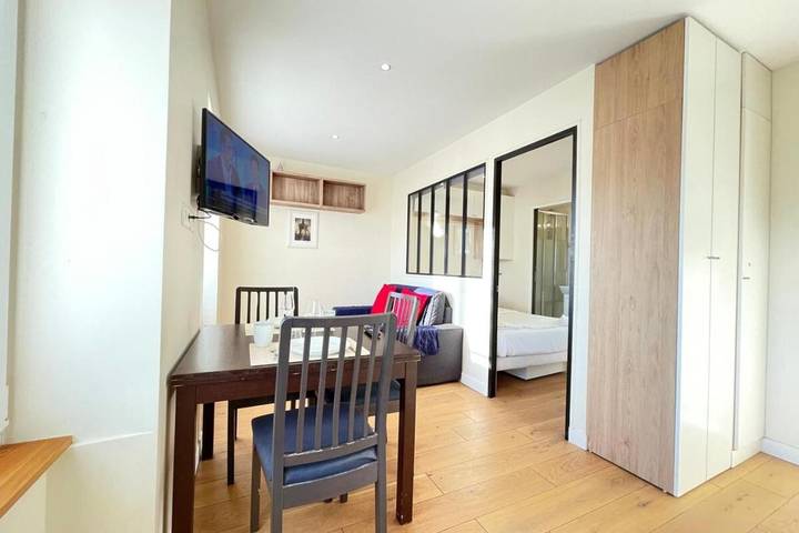 Appartement de vacances pour 3 personnes, avec jardin