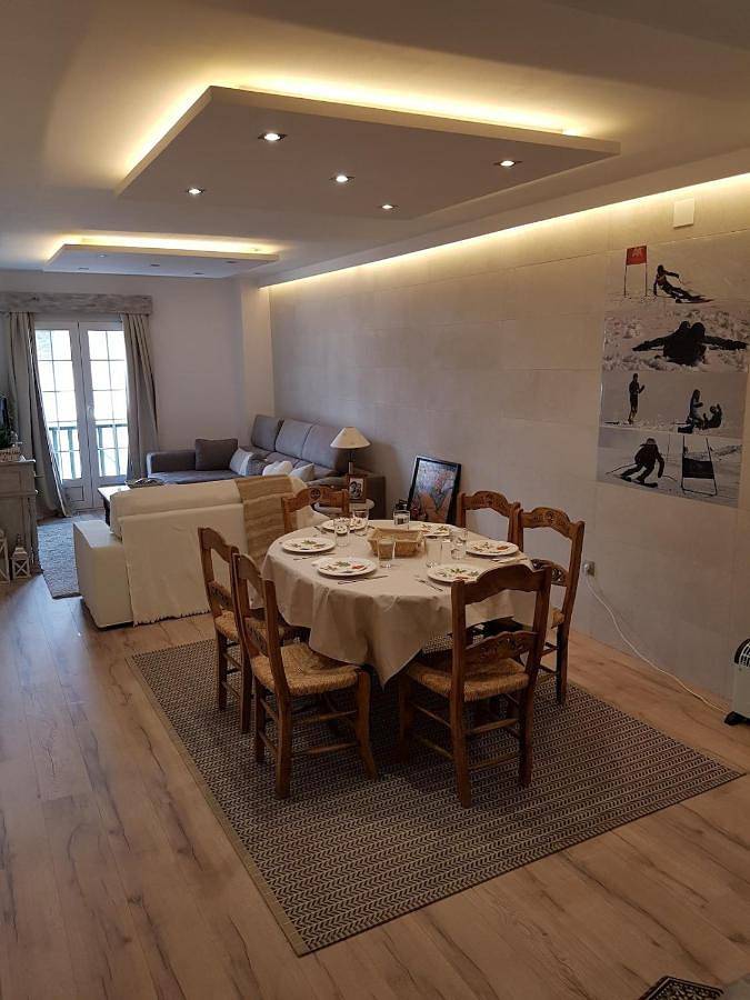 Apartamento de vacaciones para 7 personas, con balcón y vistas - 1