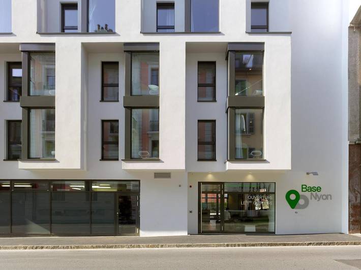 Hôtel pour 2 personnes, avec terrasse, animaux acceptés à Nyon - 2