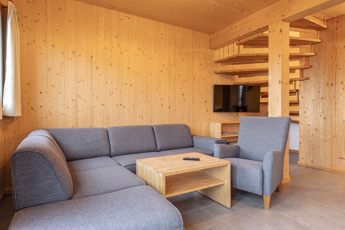 Superior Chalet # 57 with Ir-Sauna & whirlpool bath in Hohentauern, Murtal
