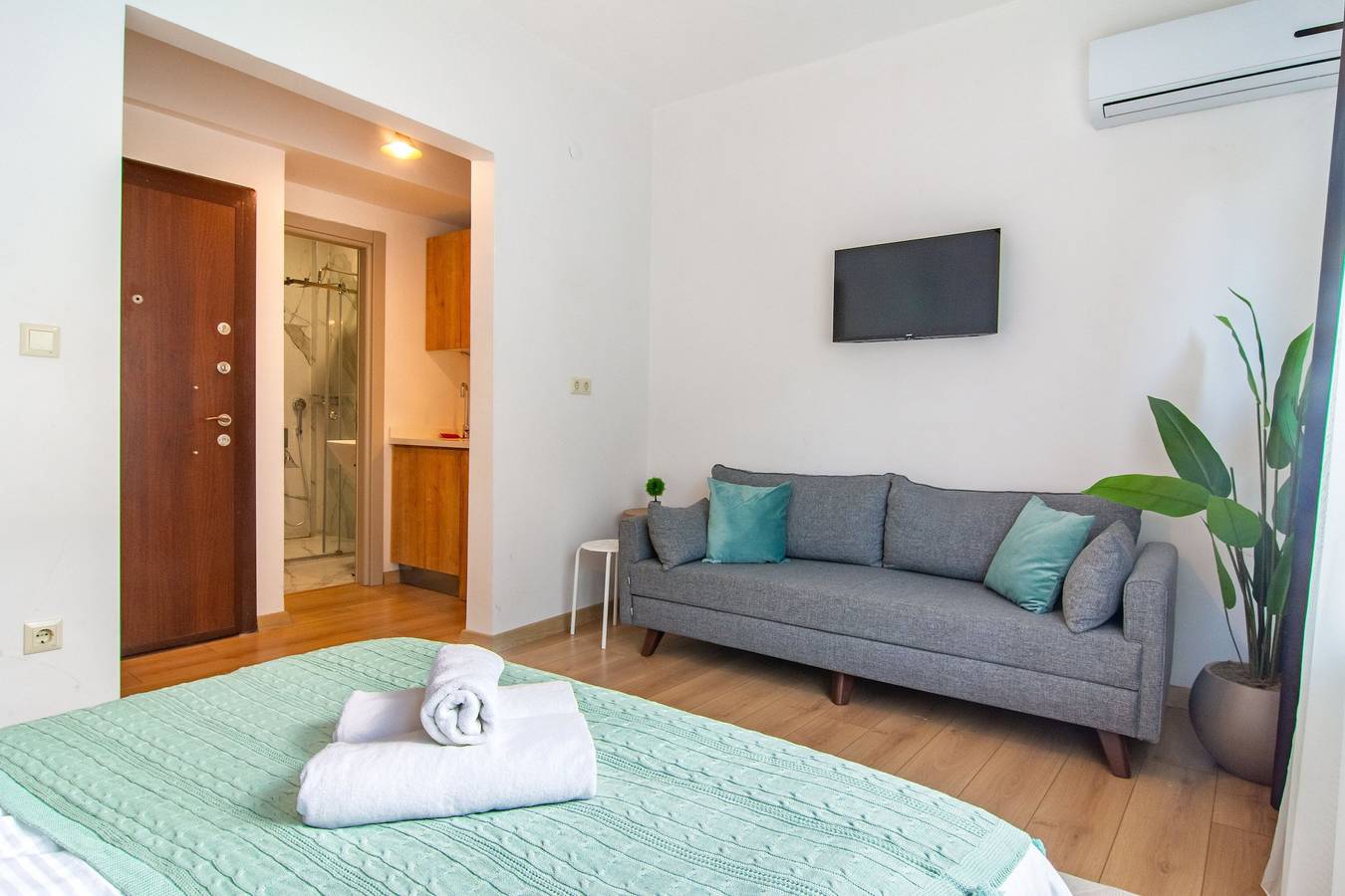 Ganze Wohnung, Cozy Modern Studio with Sofa Bed in Beyoğlu in Beyoğlu, Istanbul