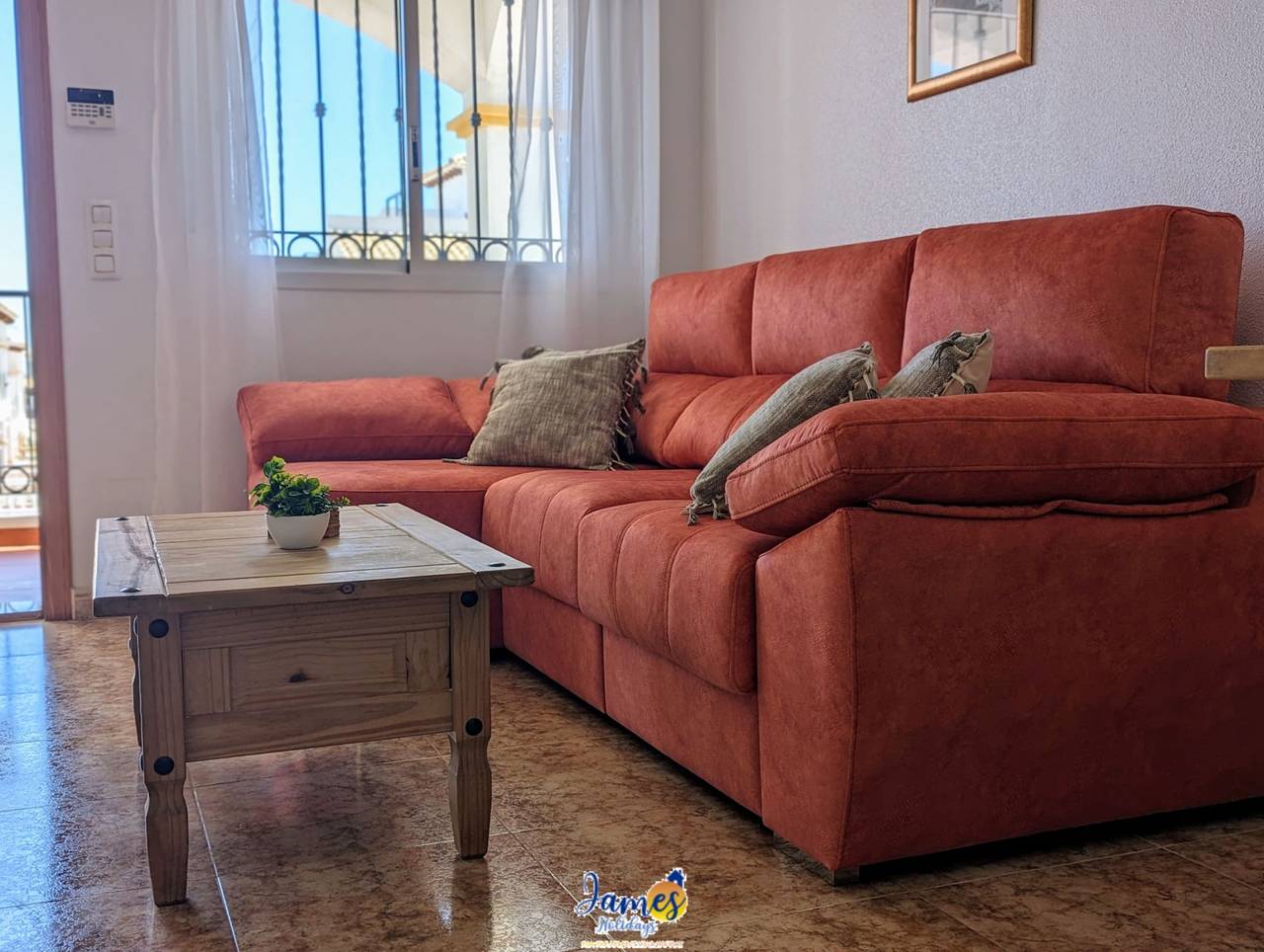 Appartement entier, Appartement de vacances pour 4 personnes avec piscine in Punta Prima (Alicante), Orihuela