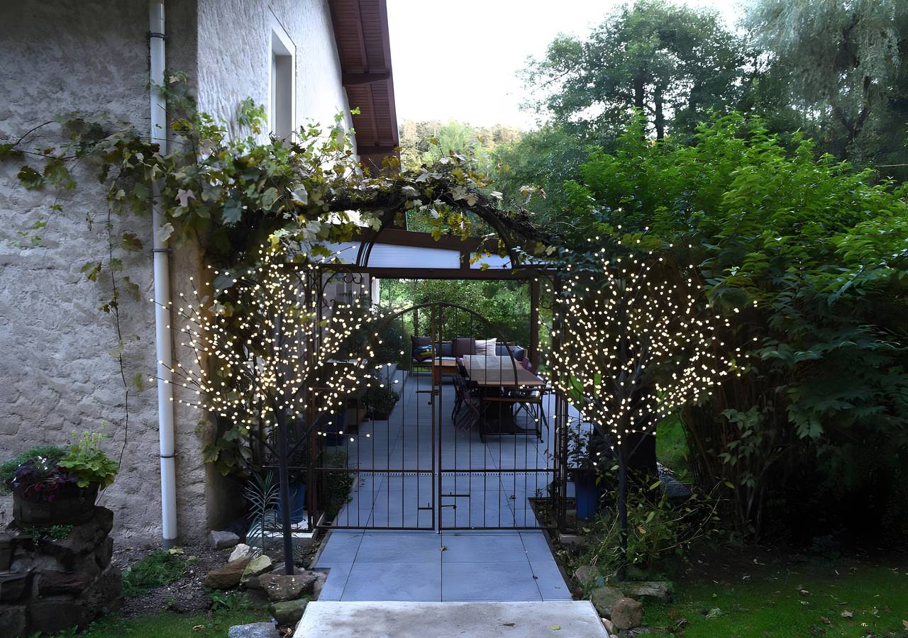 Gîte Du Ruisseau : terrasse privée, jardin, Wi-Fi – maison de vacances à Épinal in Épinal, Région d'Épinal