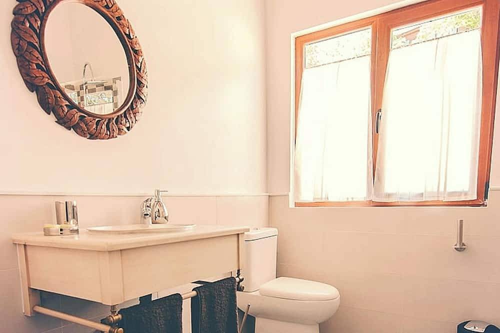 Homerez - Casa cálida en Cañamero con piscina in Cañamero, Provincia de Cáceres