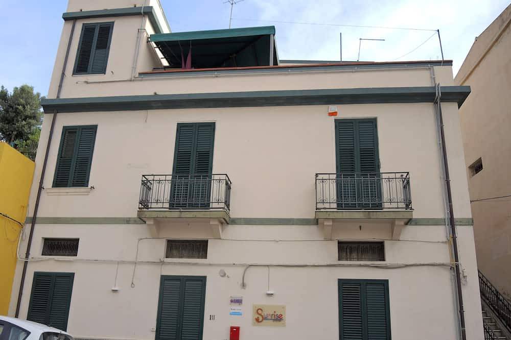 The House of Ermelinda in Reggio Calabria, Reggio Calabria Province