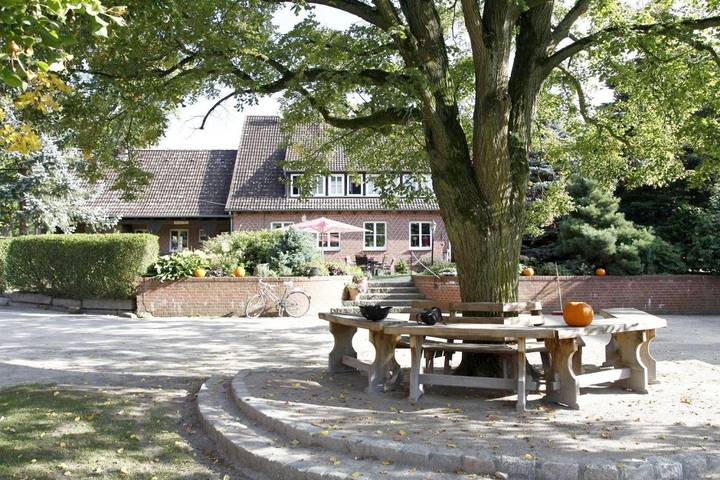 BnB für 2 Personen, mit Garten und Ausblick, mit Haustier in der Lüneburger Heide