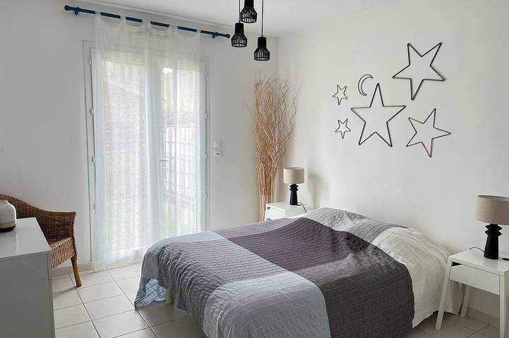 Location de vacances pour 8 personnes, avec jardin à Lingreville - 4