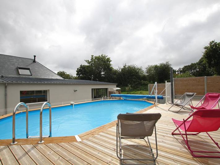 Location de vacances pour 13 personnes, avec jacuzzi ainsi que jardin et terrasse, animaux acceptés dans Cotentin