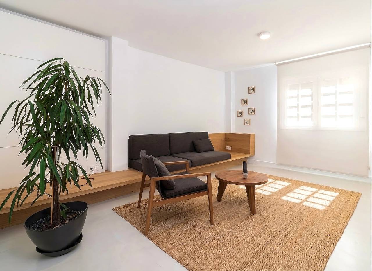 Appartamento intero, Appartamento Vacanze 'La Alameda' con Vista Mare, Wi-Fi e Aria Condizionata in Distrito Centro-Ifara, Santa Cruz de Tenerife